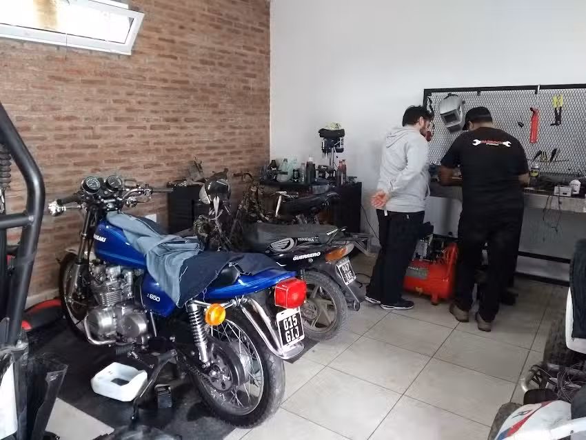 Paddock motomec&aacute;nica