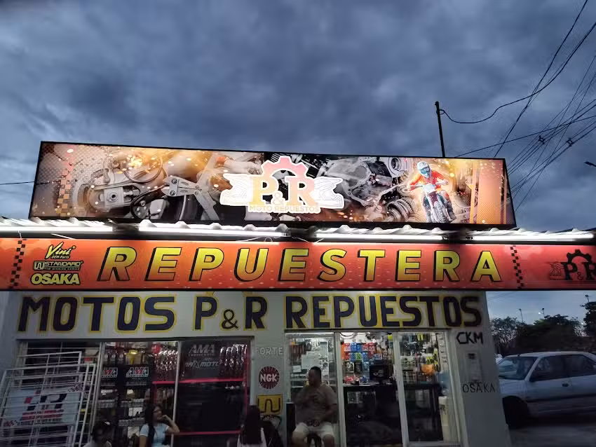 PYR MOTOS REPUESTOS
