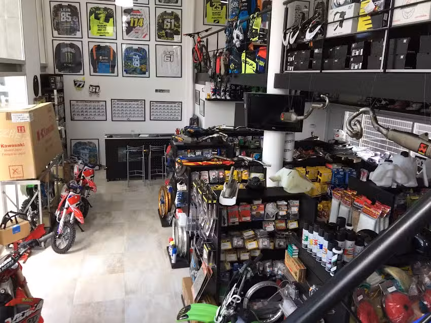 QUICK BIKES / RADIKAL RACING