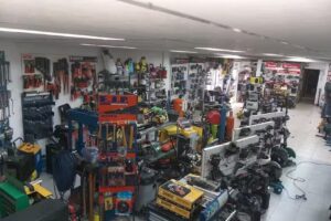 Rotondo y Peyr&eacute; &ndash; Hierros Chapas