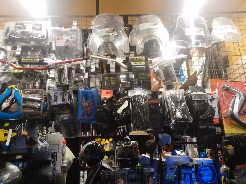 RPM Indumentaria y Repuestos de Moto RPMOTOS