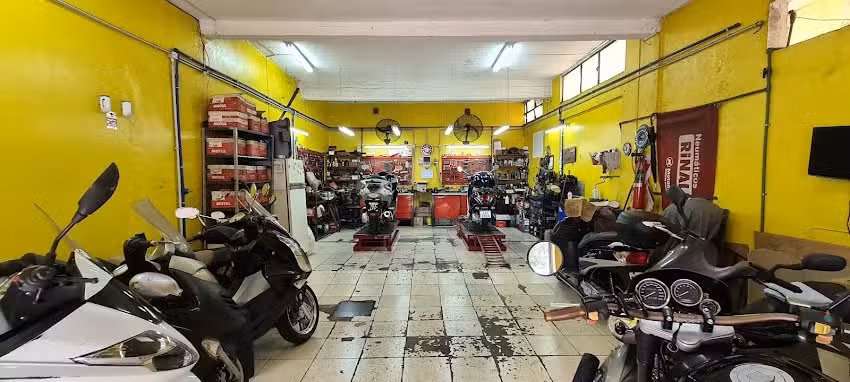 Scooters Garage