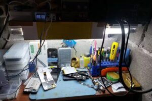 SERVICELL by Matias Nieto