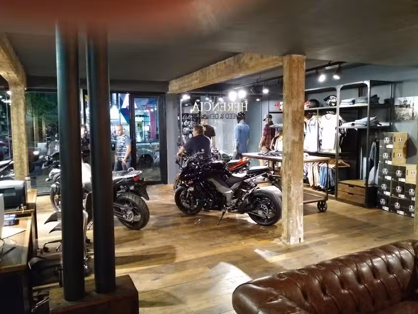 SPAGNA MOTO CAFE