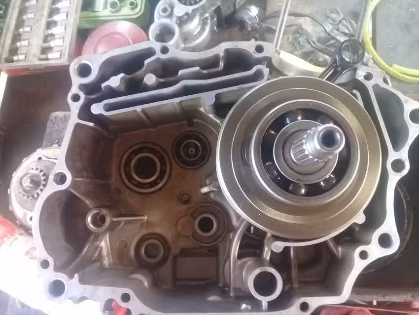 TALLER DE MECANICA DE MOTO PADILLA