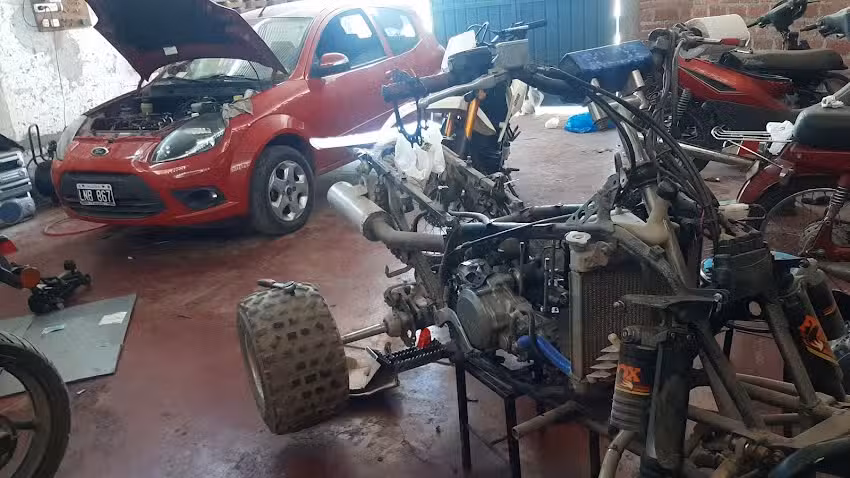 Taller de Motores ACME