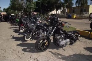 Taller de motos 22