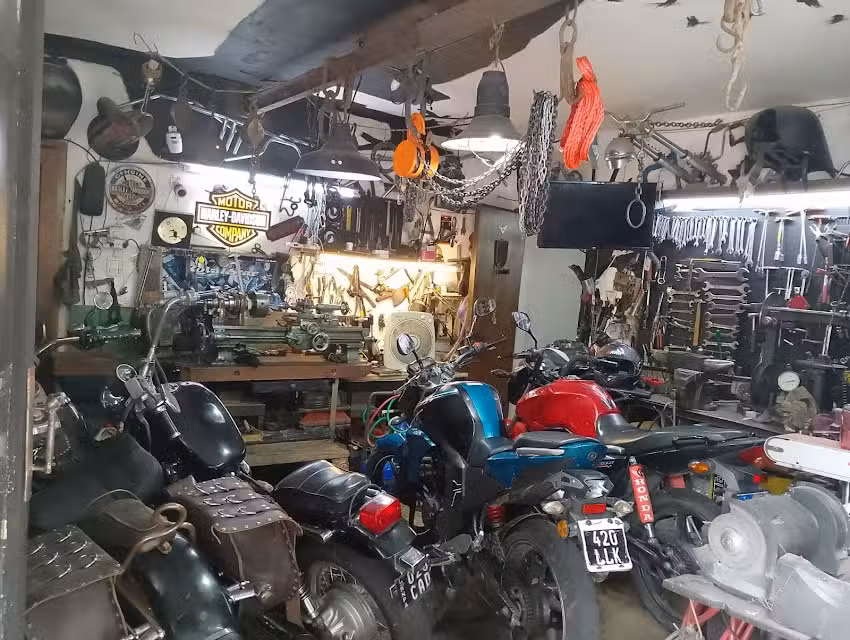 Taller de motos El buitre