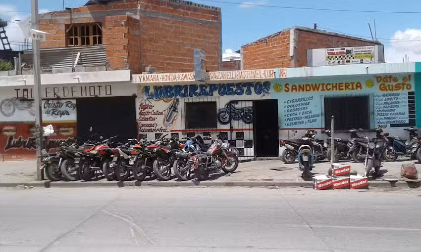 Taller de Motos-Gomer&iacute;a