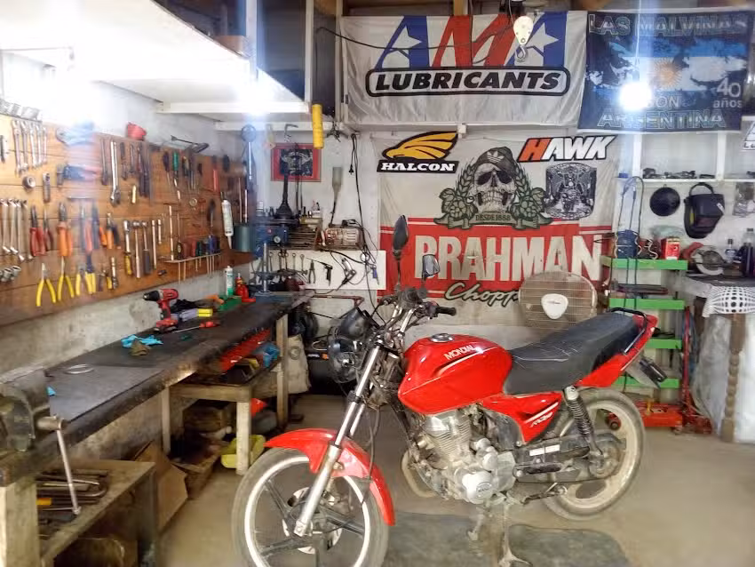 Taller de motos pytty