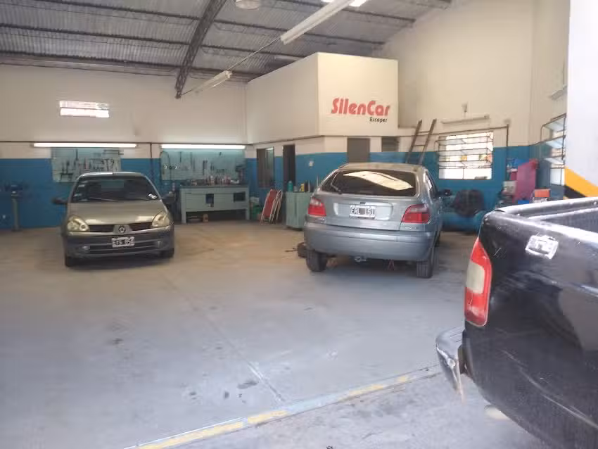 Taller Mec&aacute;nico Canad&aacute; y Alvarado