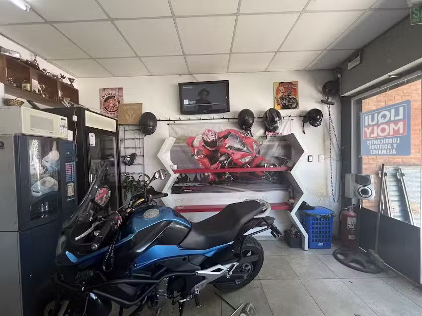 TALLER VELAZQUEZ MOTOS