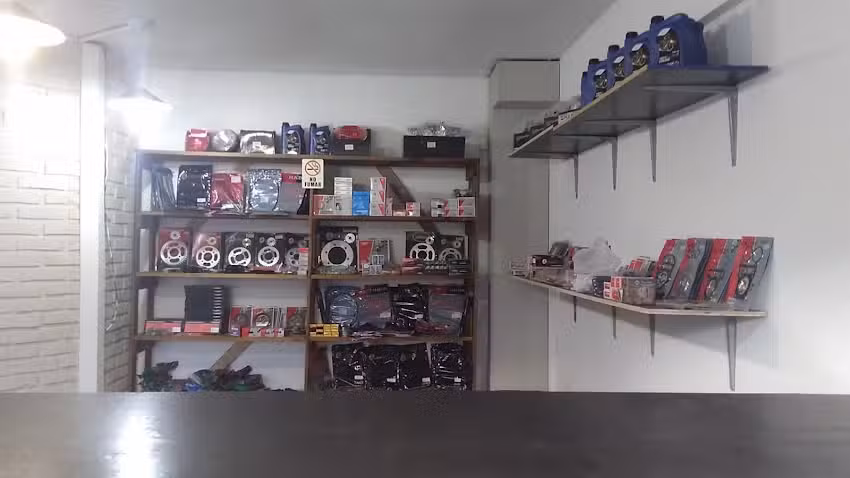 Taller Y Respuestos Av. 2 De Abril