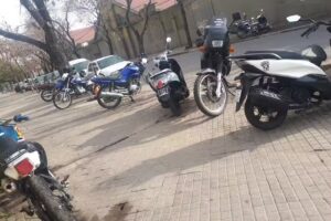 Taller zamarini gomeria Scooter motos autos moto mecanica