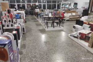 Todo Hogar Villegas ( MUEBLES DE PINO Y ABERTURAS) MAYORISTA Y MINORISTA