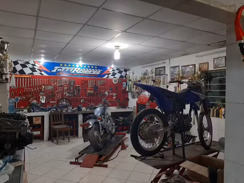 TR Performance Totti Riveros