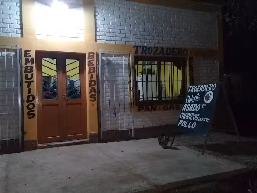 TROZADERO &ldquo;CACHO&rdquo;