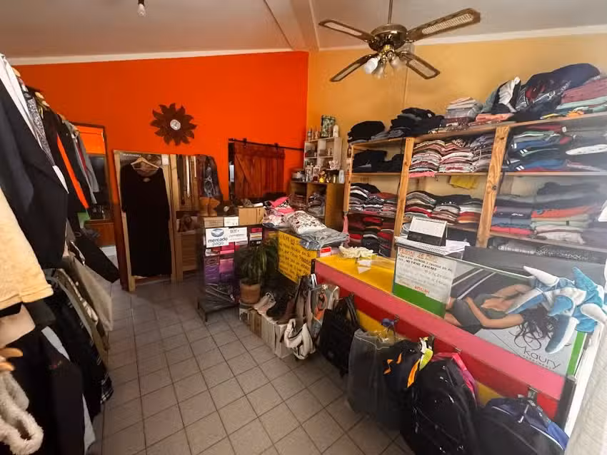 UmaSan Indumentaria La Punta