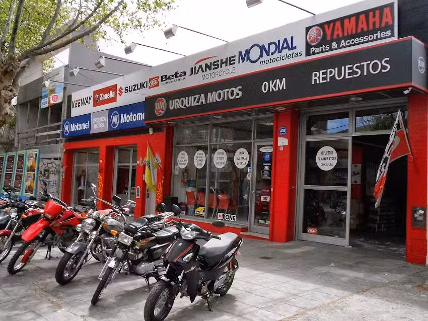Urquiza Motos &ndash; UM Bikes